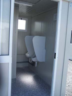 cabine-sanitaire-3m-urinoirs.jpg