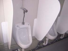 9wc-9-metres-sanitaires.jpg