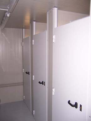 cabines-douches-sanitaire-6m-sur-mesures-douches-lavabos.jpg