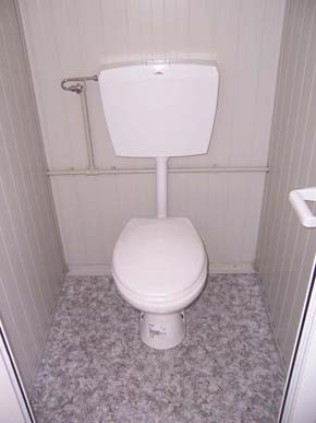 toilette-urinoirs-sanitaire-sur-mesures-2wc-10urinoirs.jpg